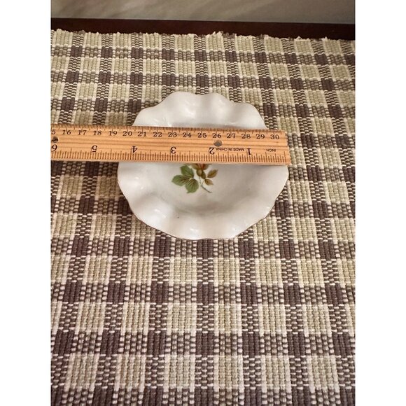 Vintage Rare Yellow Rose design Porcelain Footed Dish Sarah small trinket - Picture 3 of 8